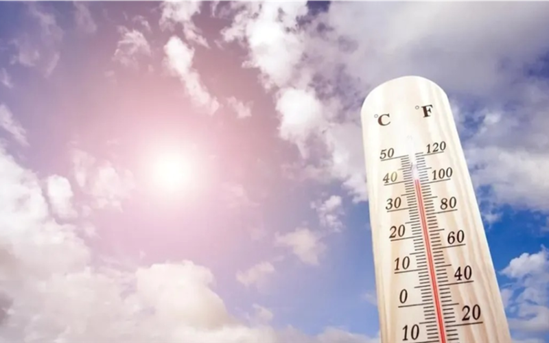 انخفاض الحرارة إلى 11 درجة في القاهرة مع فرص لسقوط أمطار متفرقة